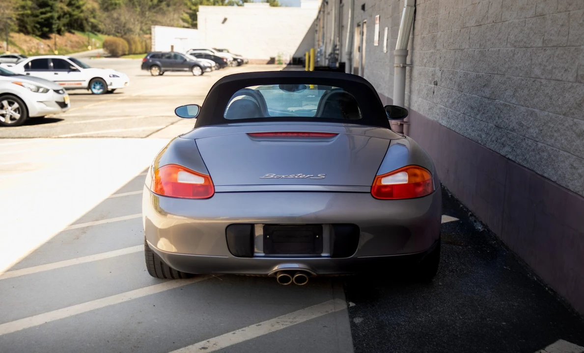 2001 Porsche 986 Boxster S - Image 26 of 31