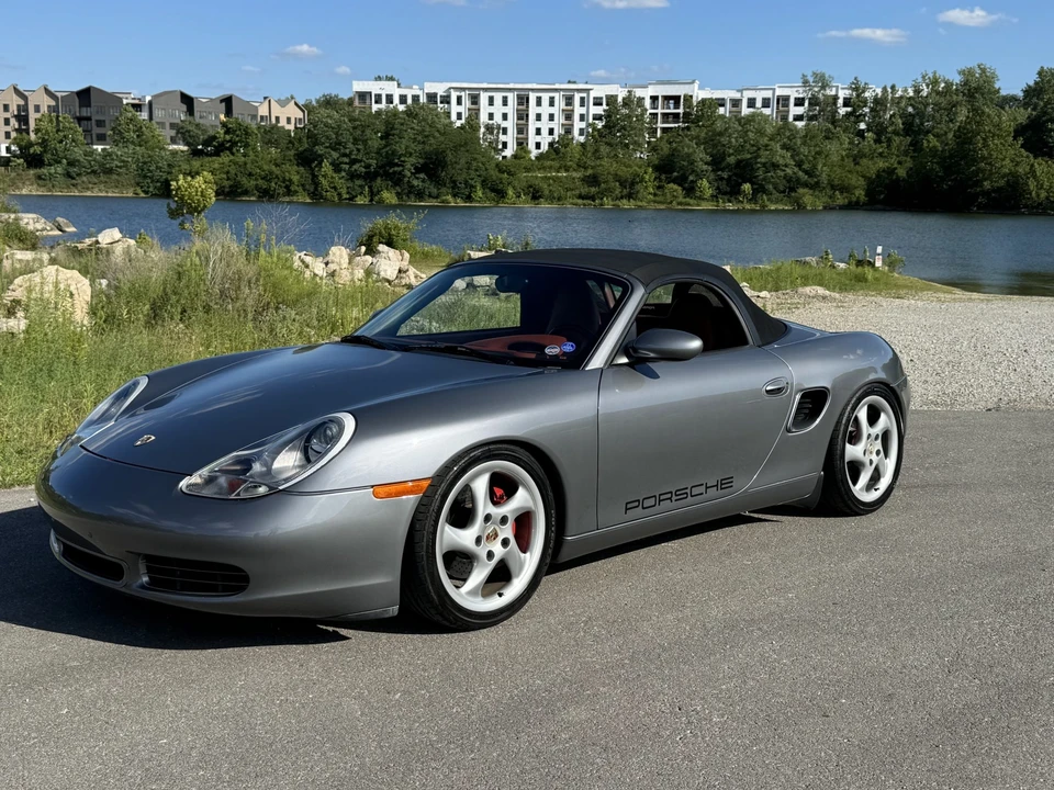 2001 Porsche 986 Boxster S - Image 12 of 31