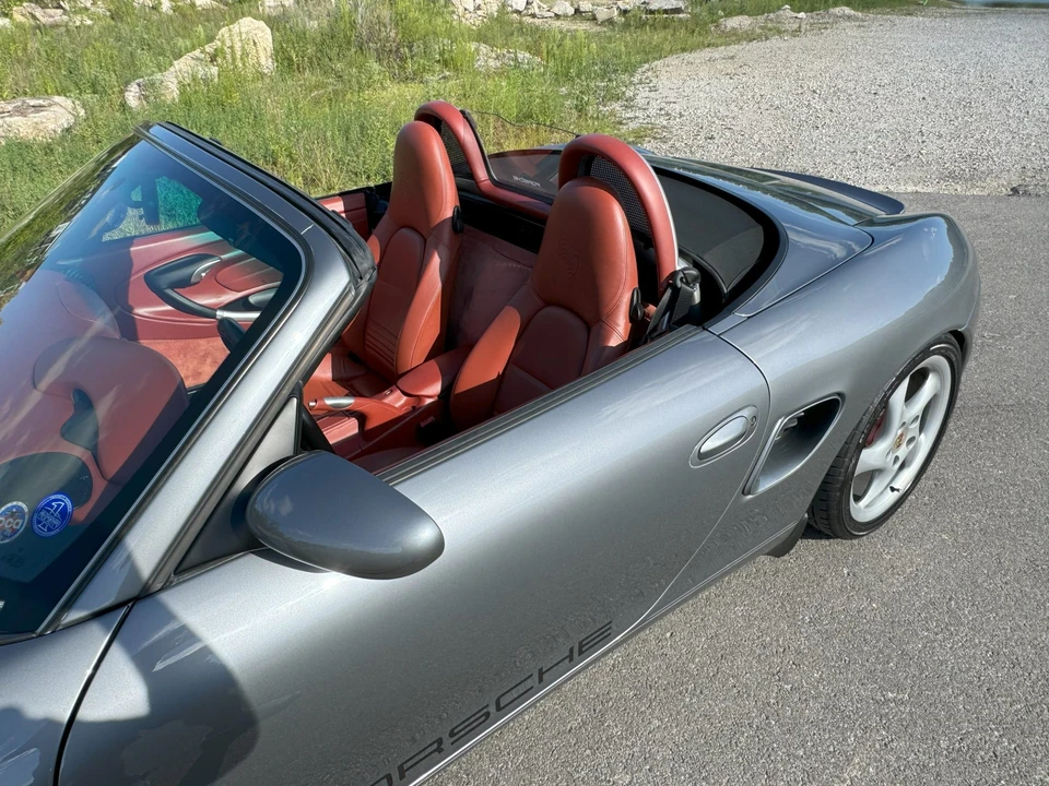 2001 Porsche 986 Boxster S - Image 20 of 31