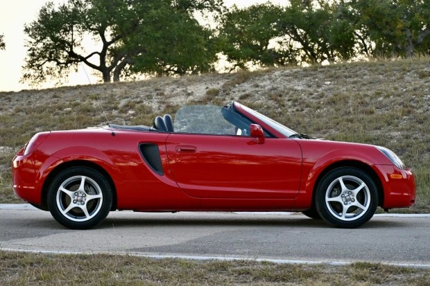 2001 Toyota MR2 Spyder/MR-S - Image 3 of 6