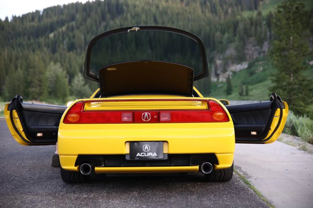 2002 Acura NA2 NSX - Image 9 of 31