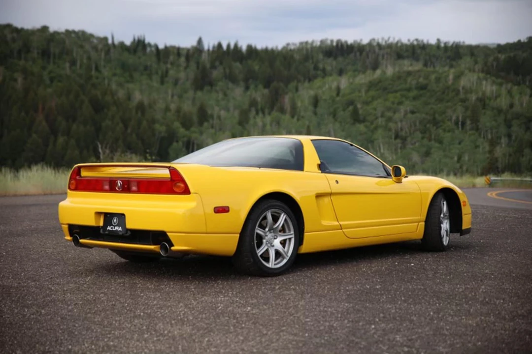 2002 Acura NA2 NSX - Image 10 of 31