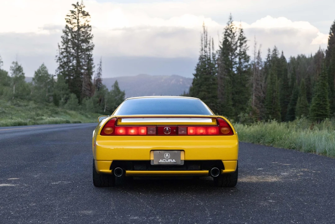 2002 Acura NA2 NSX - Image 8 of 31