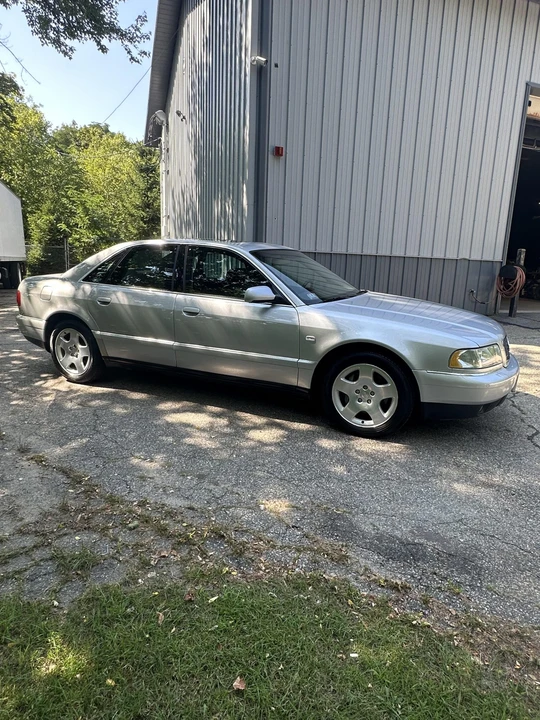 2002 Audi D2 A8 - Image 7 of 31