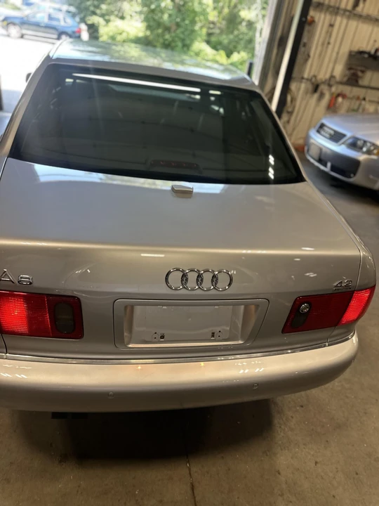 2002 Audi D2 A8 - Image 29 of 31