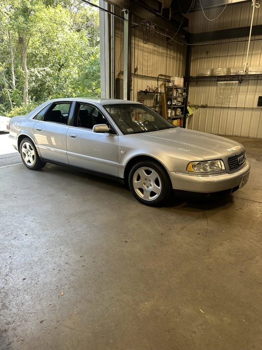 2002 Audi D2 A8 - Image 12 of 31