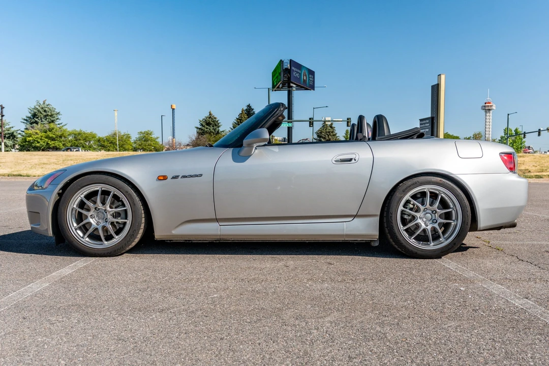2002 Honda AP1 S2000 - Image 2 of 31