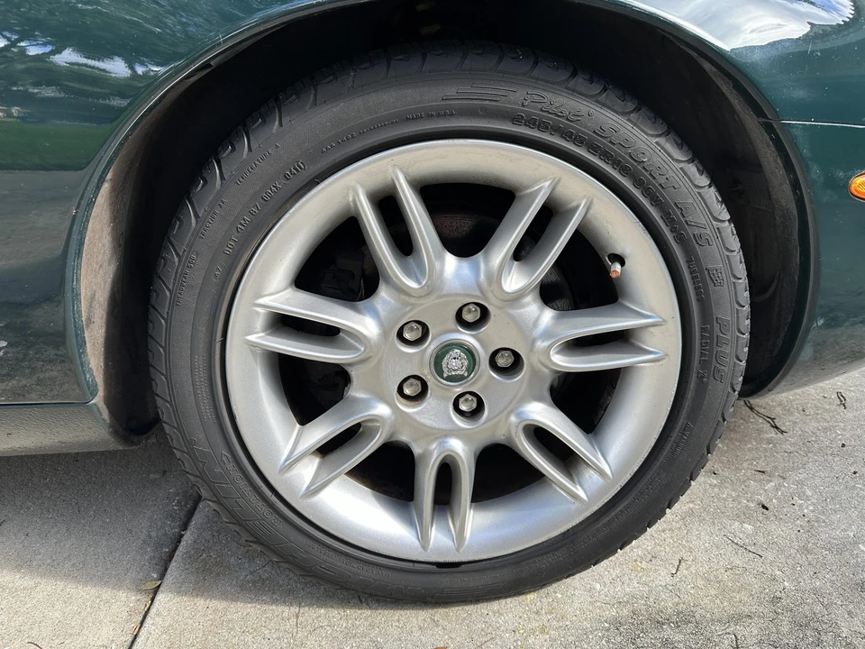 2002 Jaguar X100 XK8 - Image 24 of 31