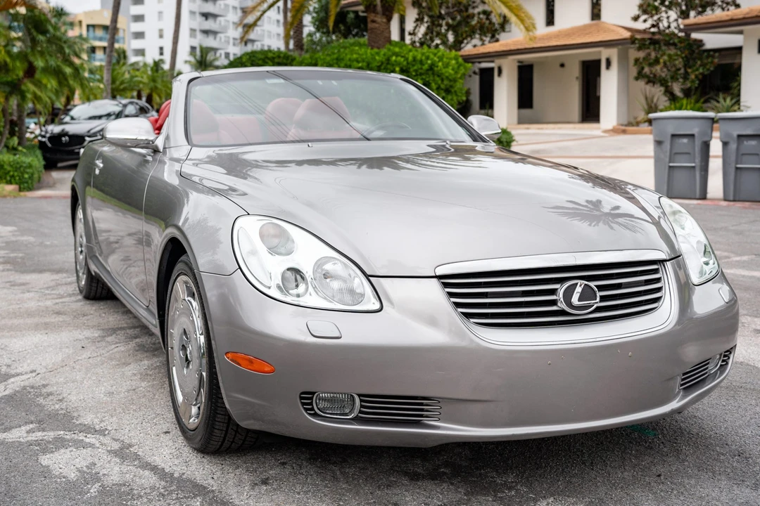2002 Lexus SC430 - Image 4 of 31