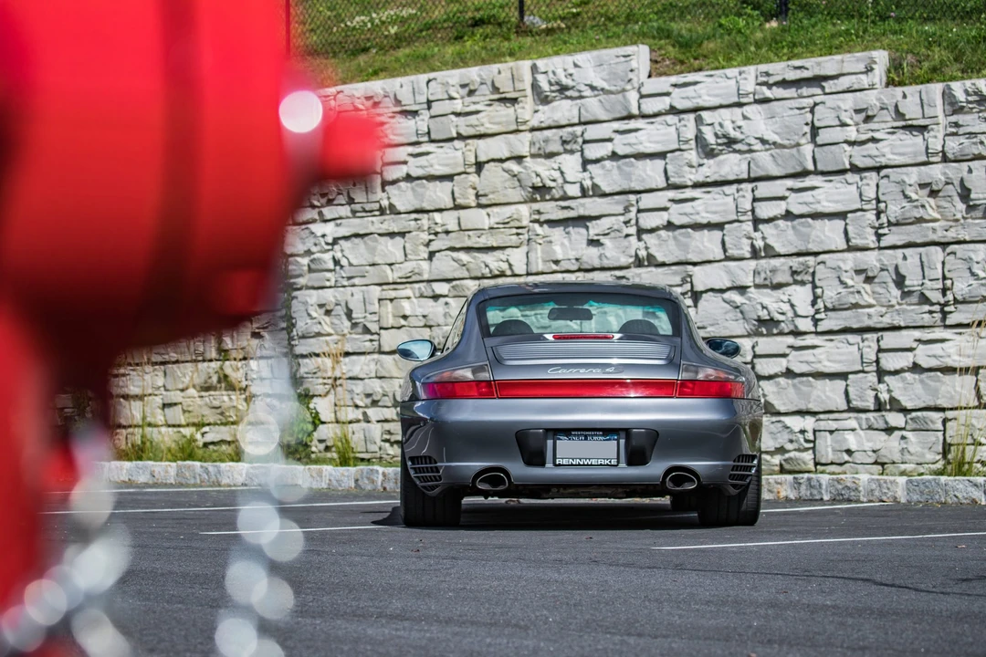 2002 Porsche 996 Carrera 4S - Image 23 of 31