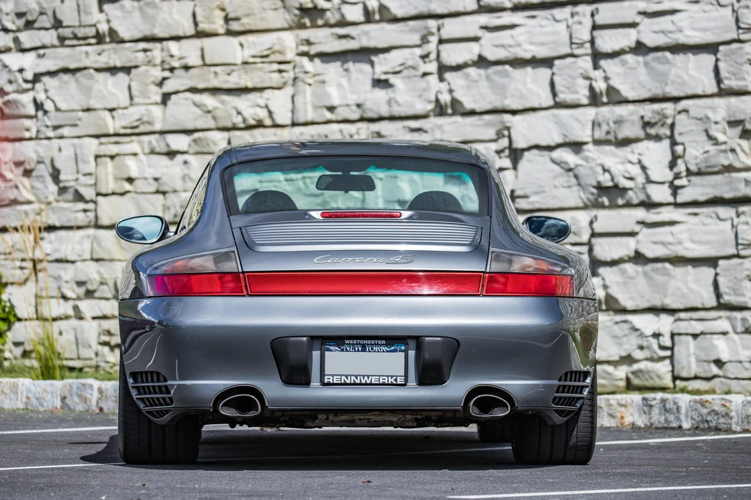 2002 Porsche 996 Carrera 4S - Image 24 of 31