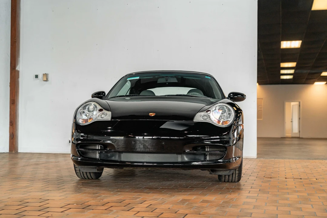 2002 Porsche 996 Carrera - Image 2 of 31