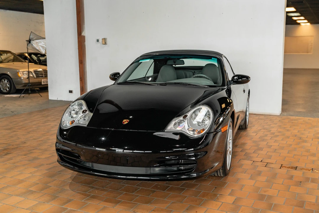 2002 Porsche 996 Carrera - Image 3 of 31