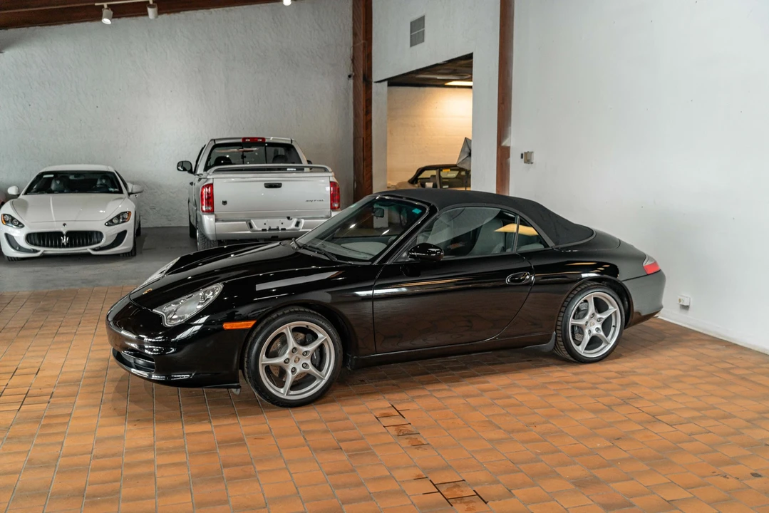 2002 Porsche 996 Carrera - Image 11 of 31