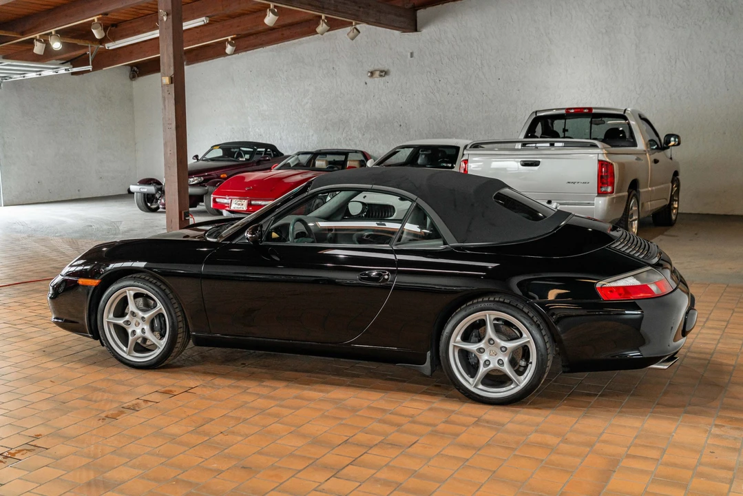 2002 Porsche 996 Carrera - Image 15 of 31