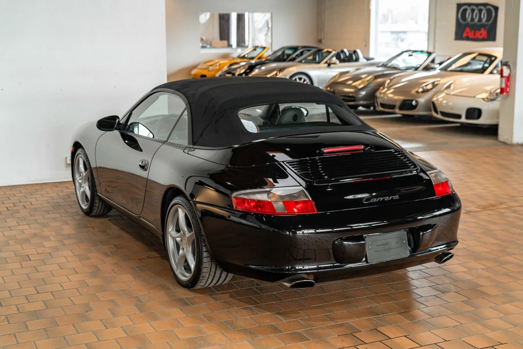 2002 Porsche 996 Carrera - Image 24 of 31