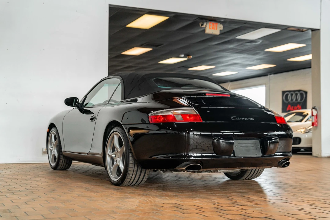 2002 Porsche 996 Carrera - Image 25 of 31