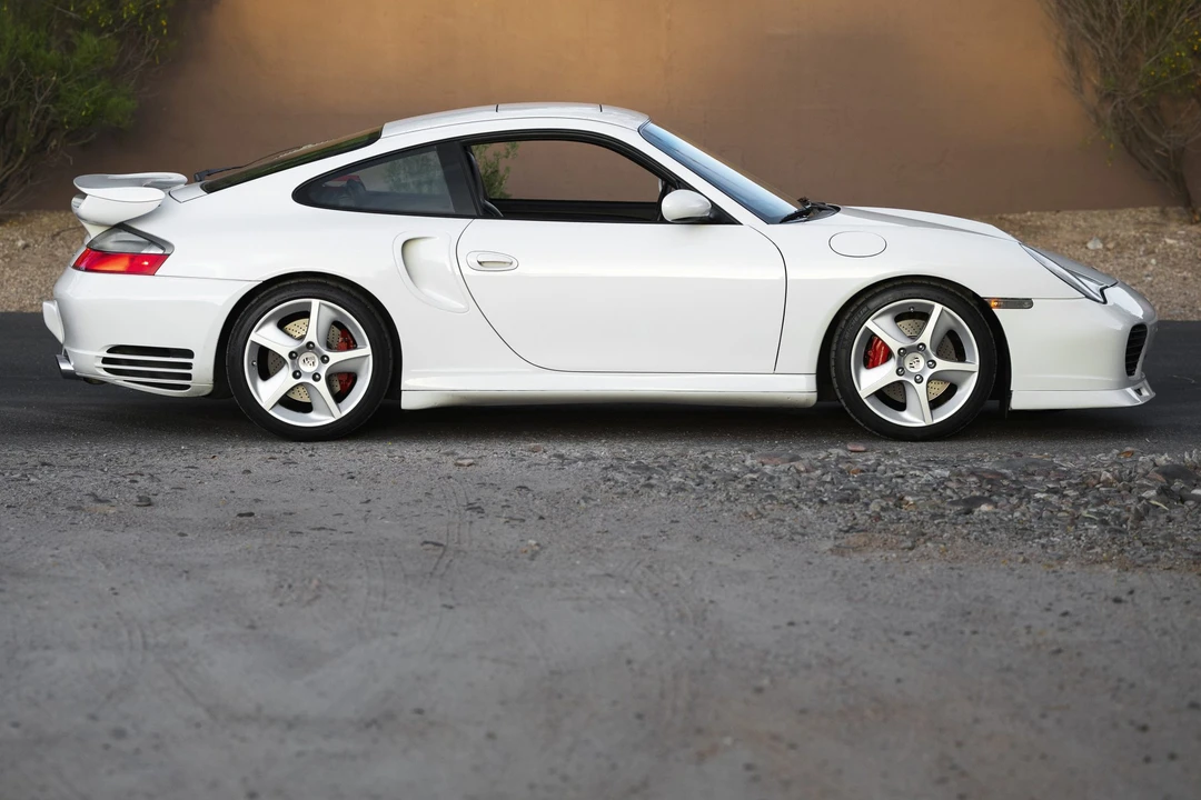 2002 Porsche 996 Turbo - Image 9 of 31