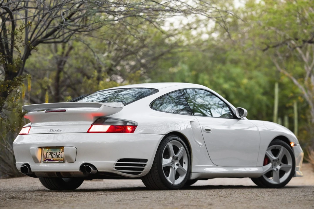 2002 Porsche 996 Turbo - Image 12 of 31