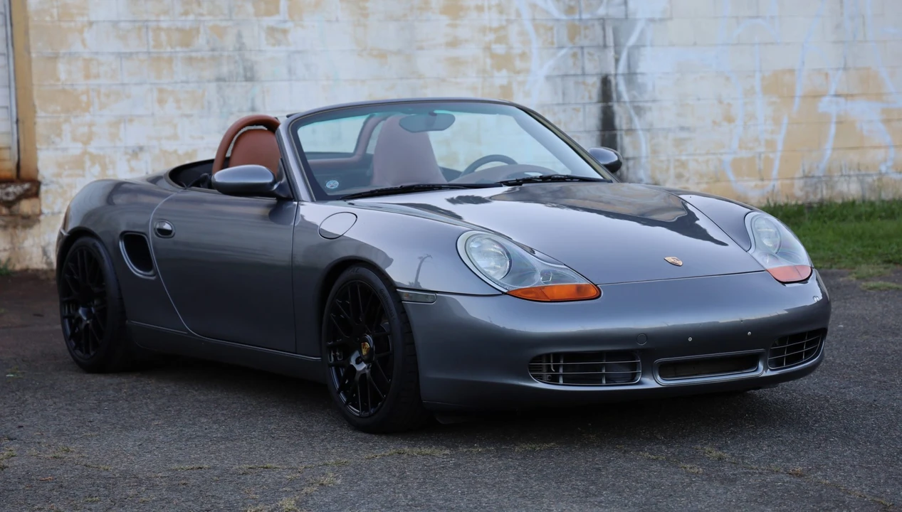 2002 Porsche 986 Boxster S - Image 17 of 31