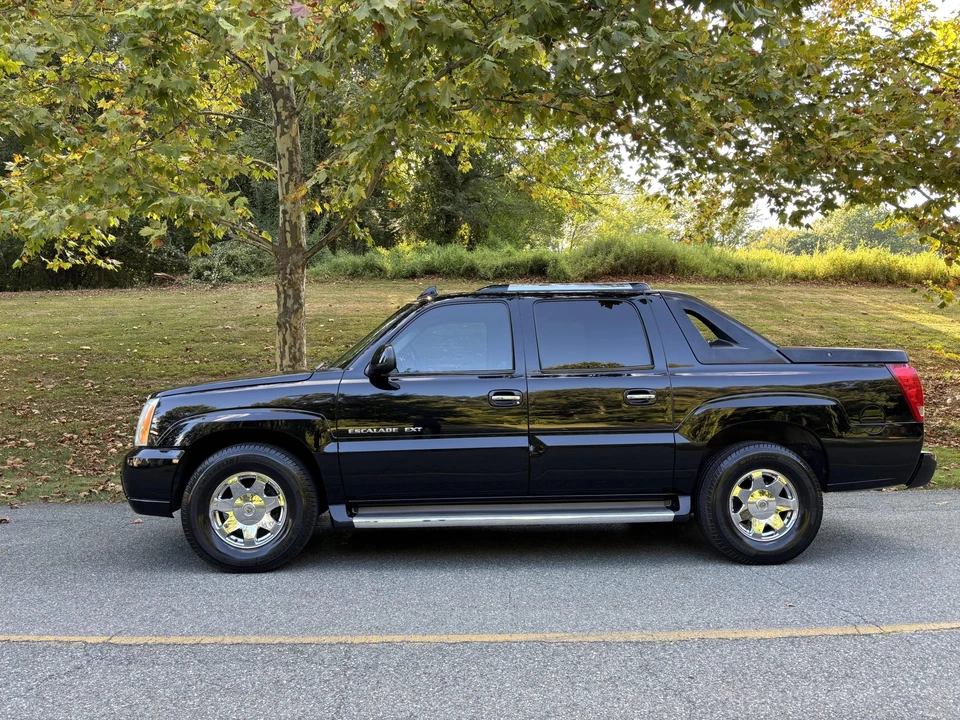 2003 Cadillac Escalade & EXT 2nd Gen - Image 26 of 31