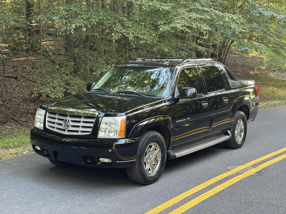 2003 Cadillac Escalade & EXT 2nd Gen - Image 4 of 31
