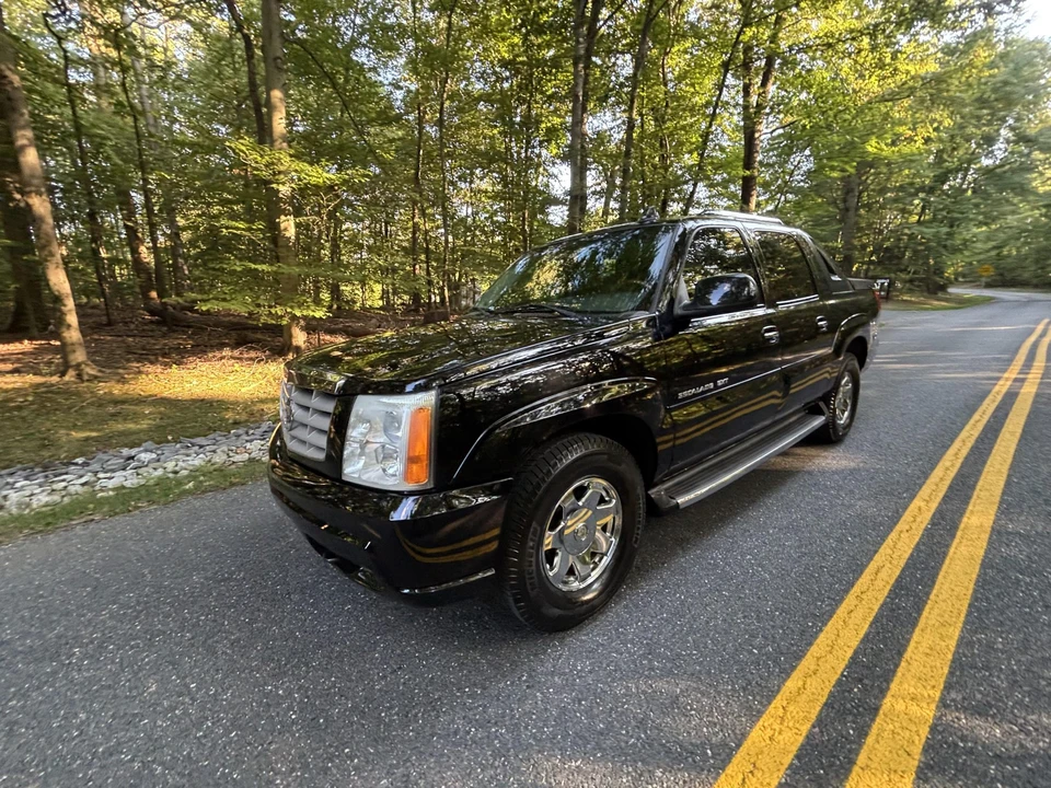 2003 Cadillac Escalade & EXT 2nd Gen - Image 18 of 31