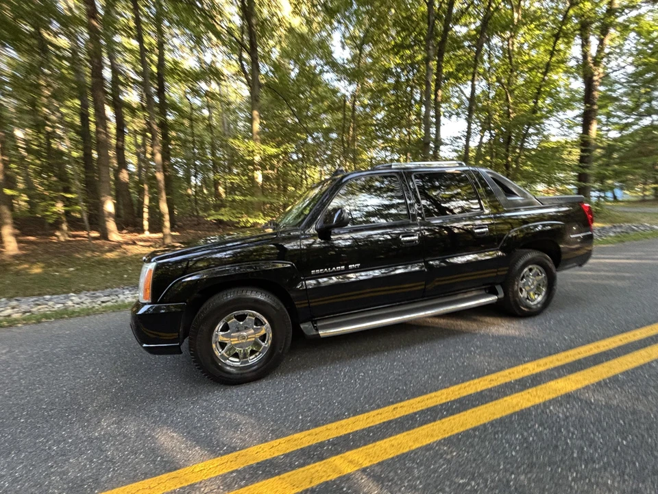 2003 Cadillac Escalade & EXT 2nd Gen - Image 24 of 31