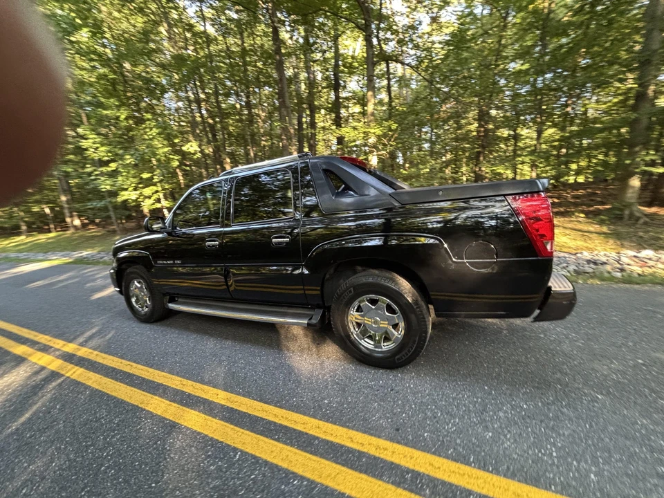 2003 Cadillac Escalade & EXT 2nd Gen - Image 31 of 31