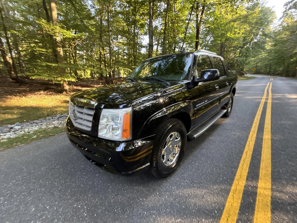 2003 Cadillac Escalade & EXT 2nd Gen - Image 16 of 31