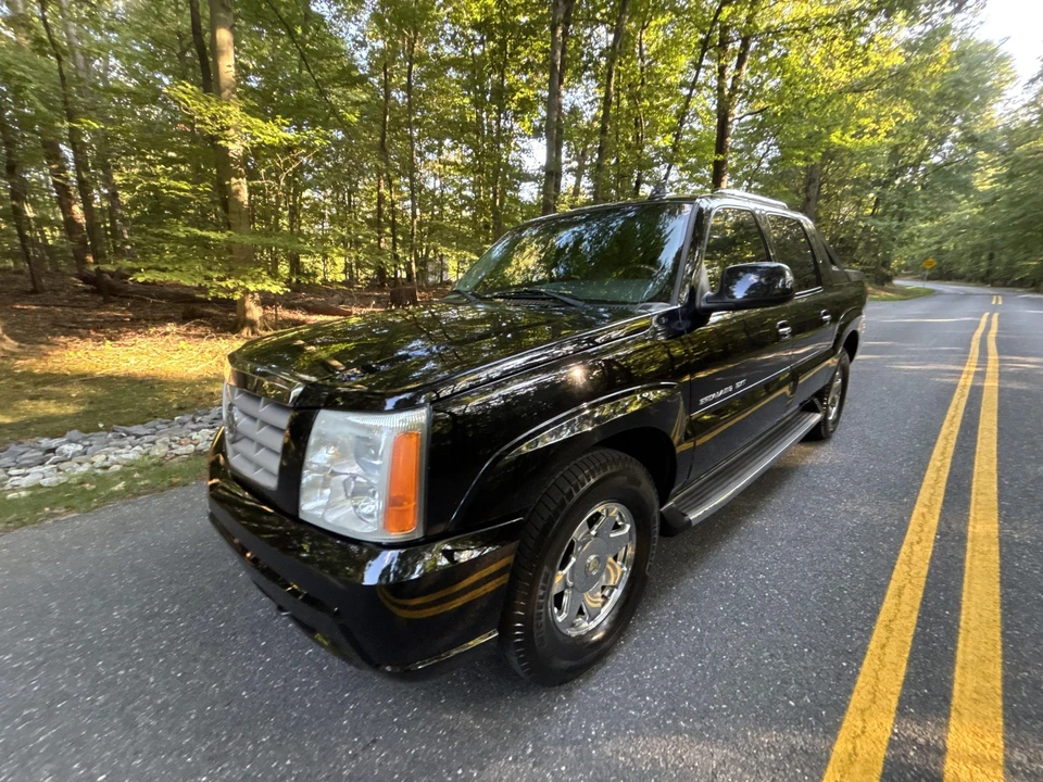 2003 Cadillac Escalade & EXT 2nd Gen - Image 13 of 31