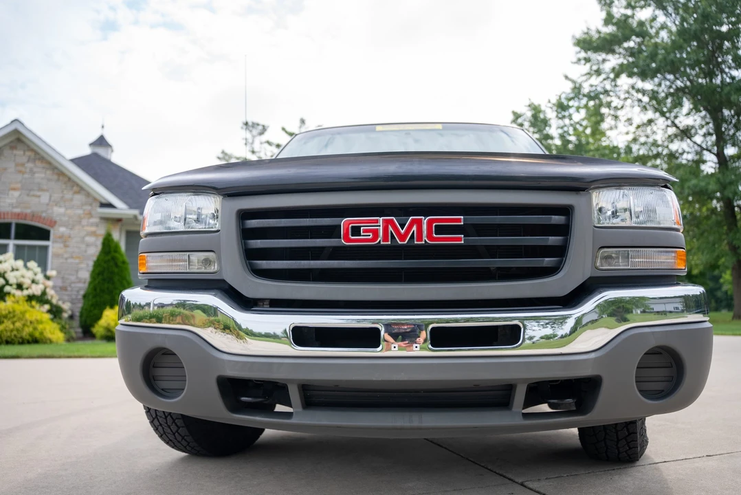 2003 GMC Sierra 2nd Gen - Image 31 of 31