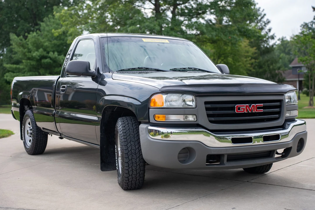 2003 GMC Sierra 2nd Gen - Image 29 of 31