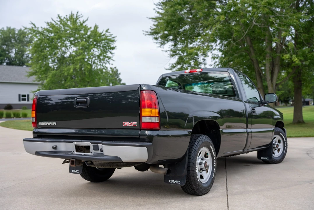 2003 GMC Sierra 2nd Gen - Image 23 of 31