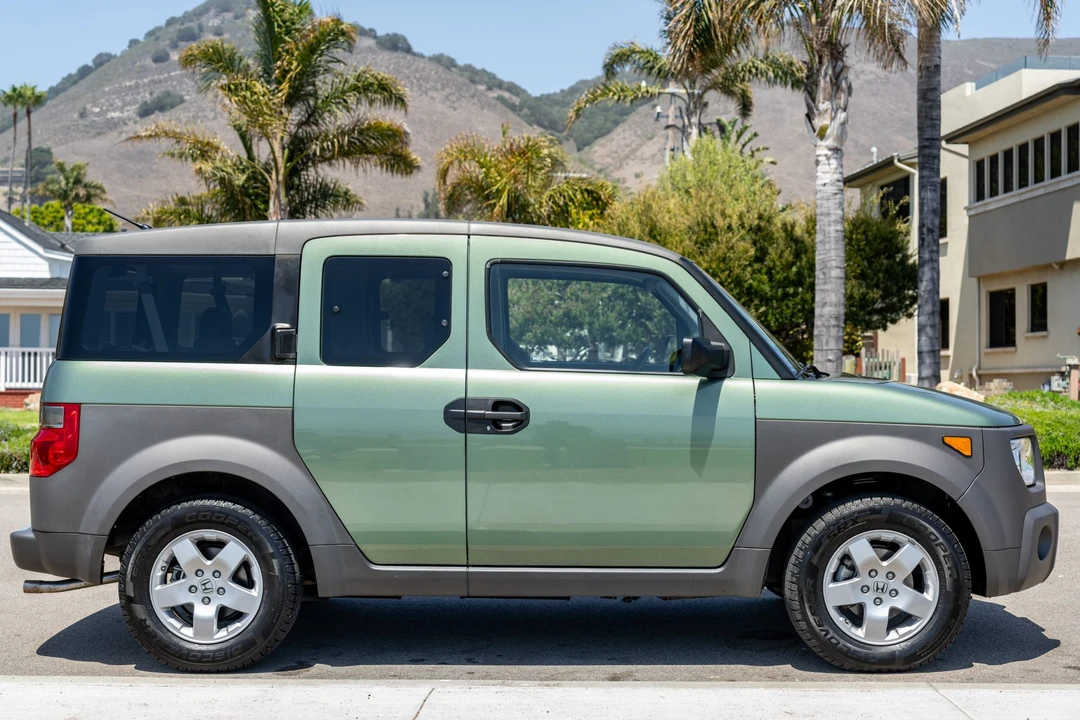 2003 Honda Element - Image 3 of 31