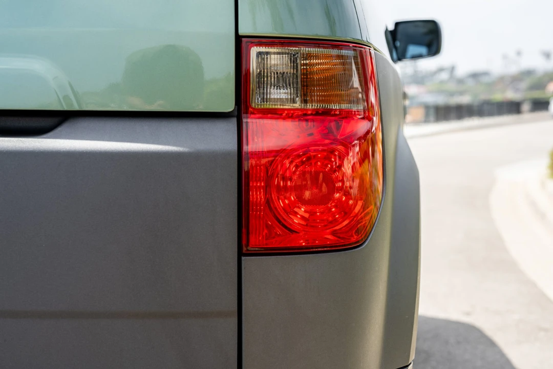 2003 Honda Element - Image 16 of 31