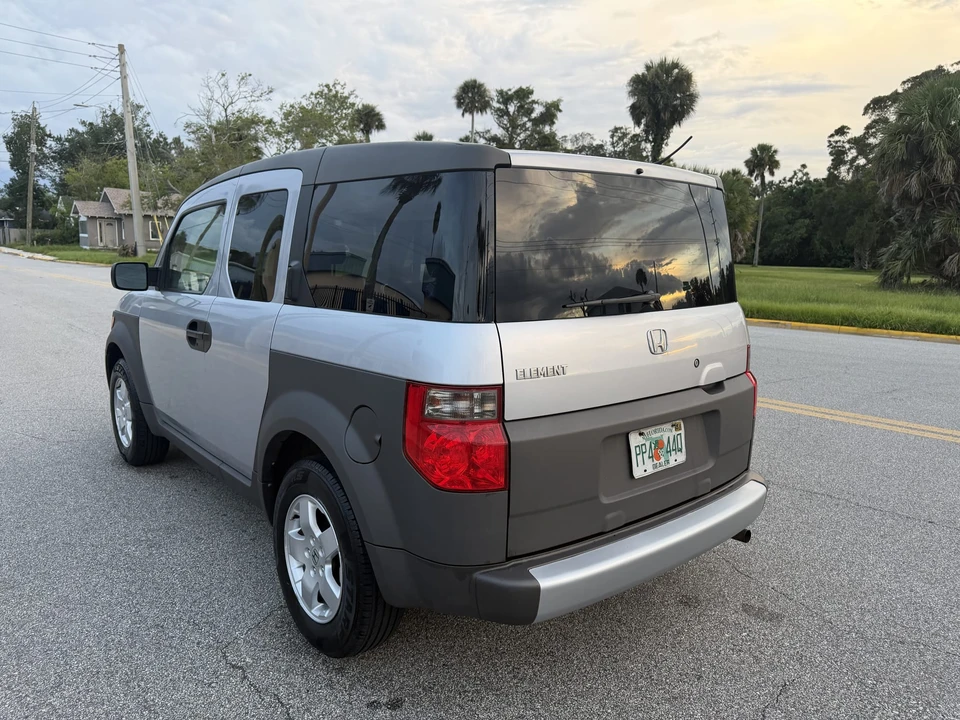 2003 Honda Element - Image 20 of 31