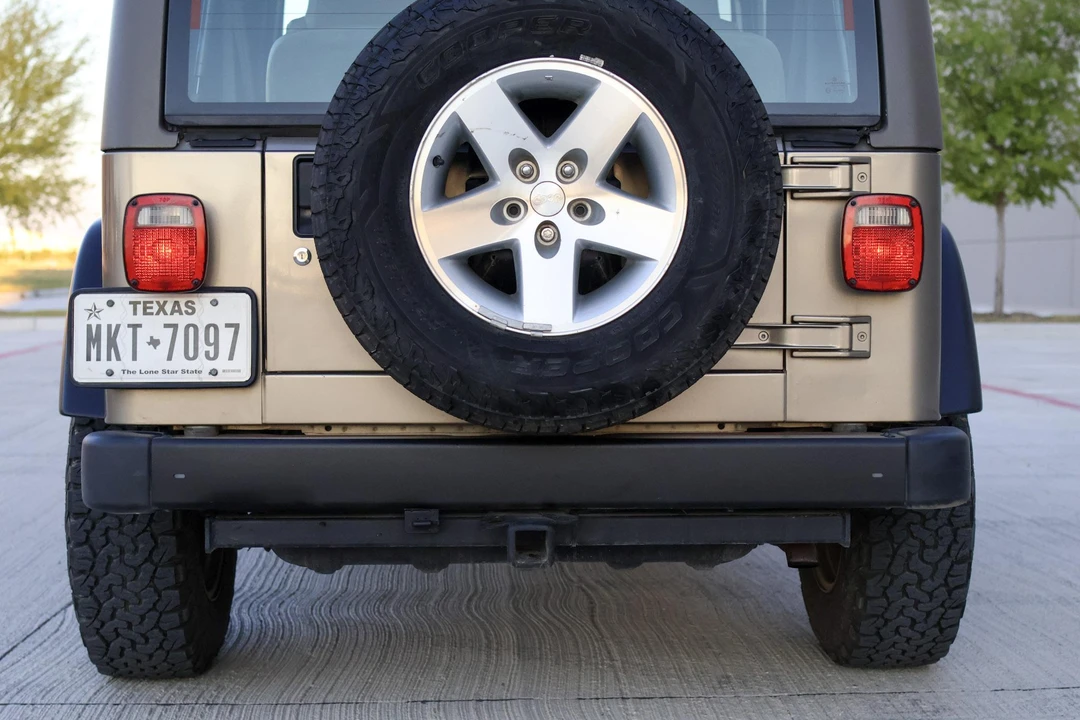 2003 Jeep TJ Wrangler - Image 17 of 31