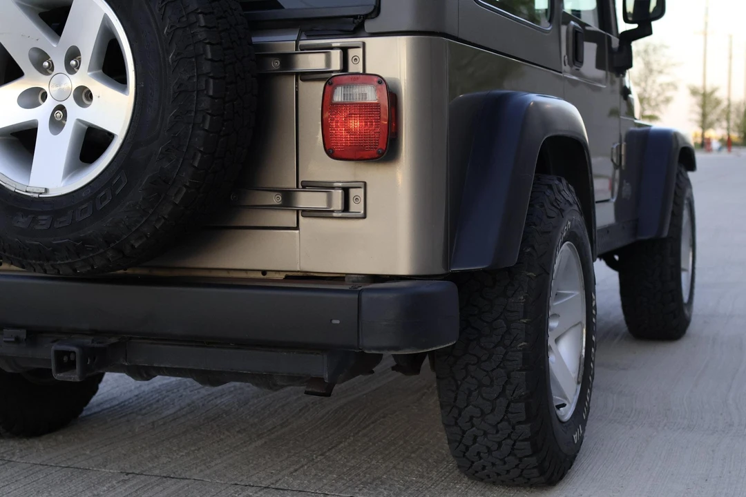 2003 Jeep TJ Wrangler - Image 14 of 31