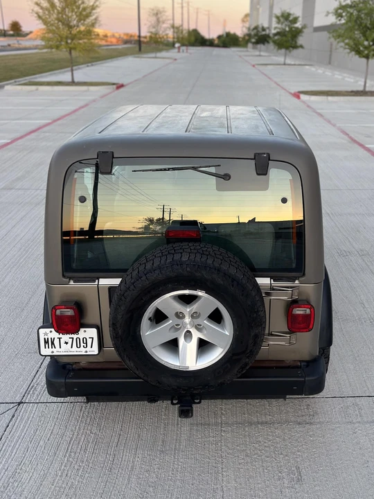 2003 Jeep TJ Wrangler - Image 15 of 31