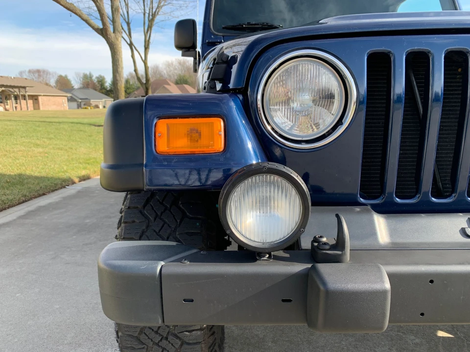 2003 Jeep TJ Wrangler - Image 23 of 31