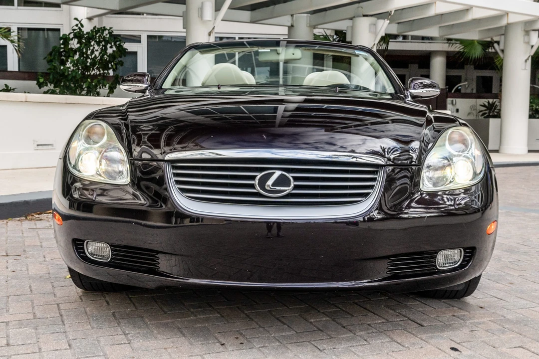 2003 Lexus SC430 - Image 3 of 31