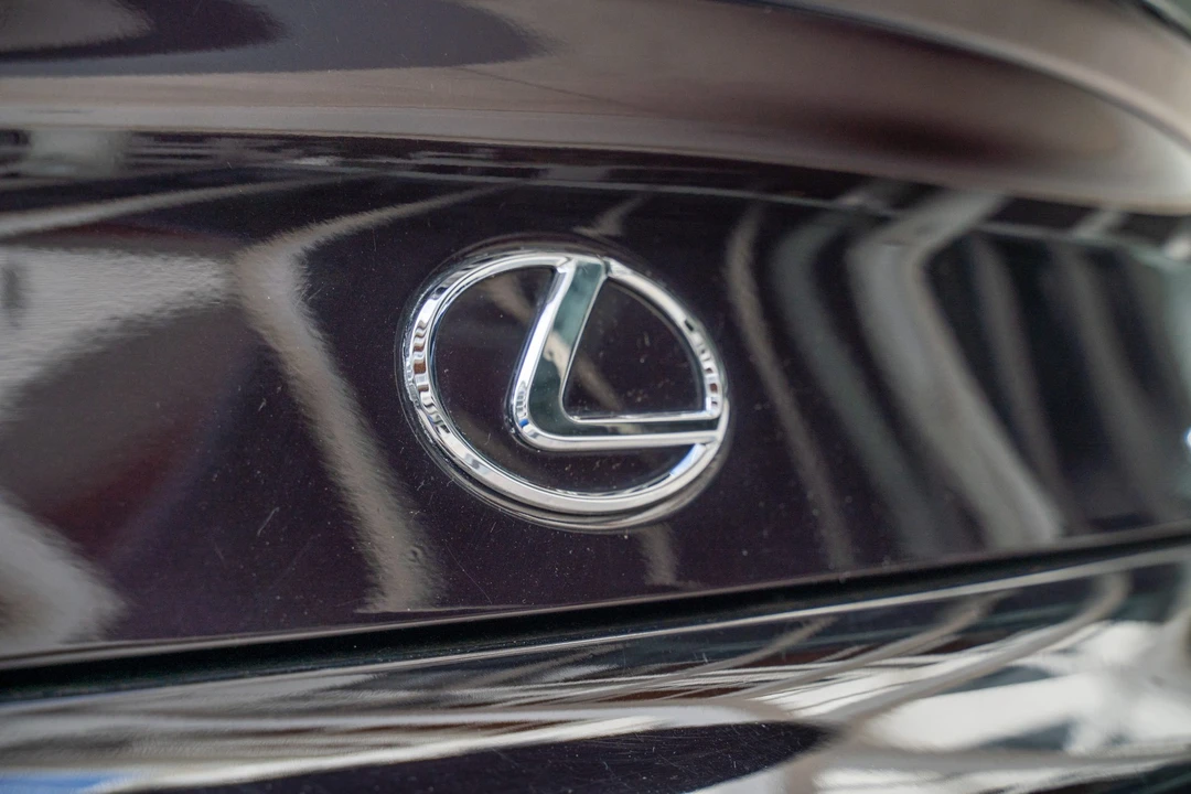 2003 Lexus SC430 - Image 30 of 31