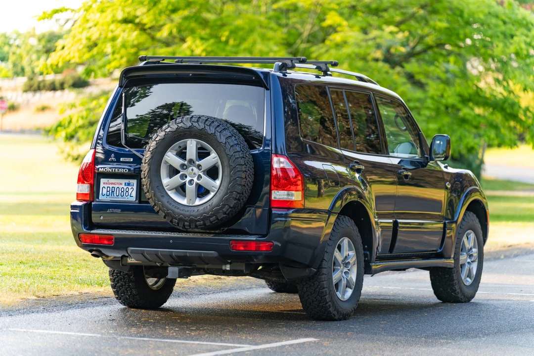 2003 Mitsubishi Pajero/Montero 3rd Gen - Image 6 of 31