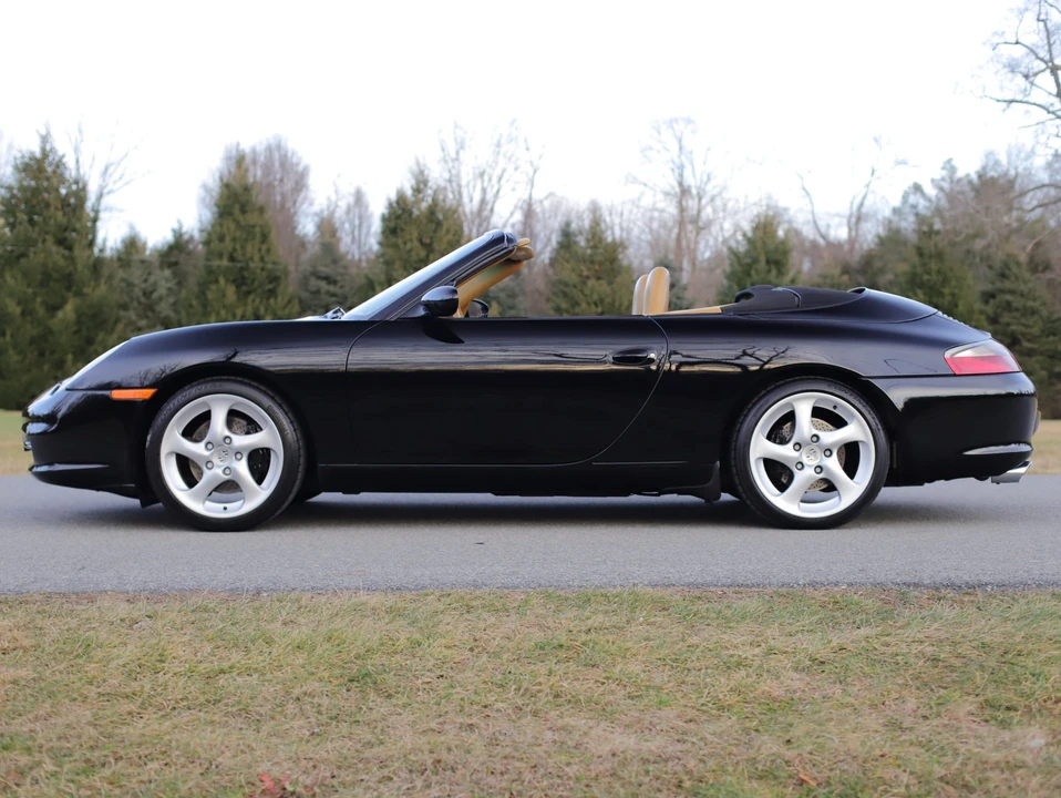 2003 Porsche 996 Carrera - Image 26 of 31