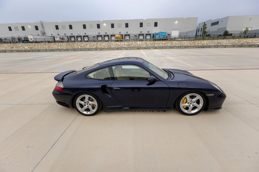 2003 Porsche 996 Turbo - Image 16 of 31