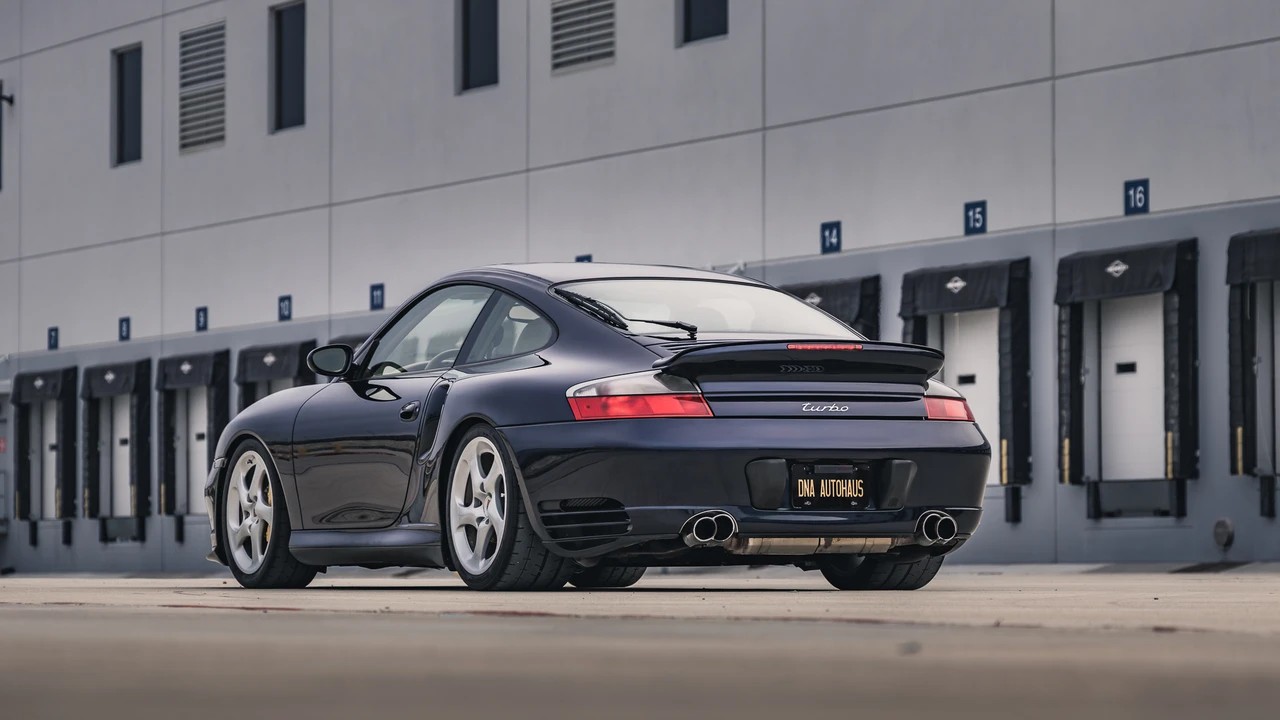 2003 Porsche 996 Turbo - Image 8 of 31