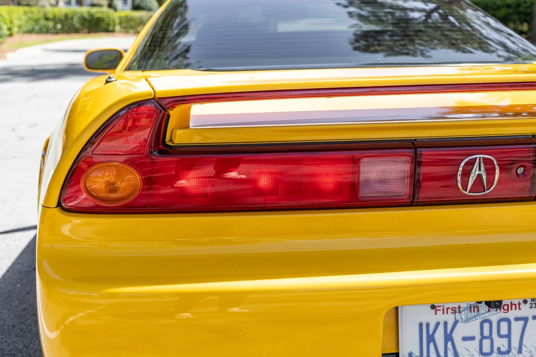 2004 Acura NA2 NSX - Image 27 of 31