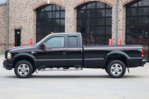 2004 Ford Super Duty 1st Gen - Image 3 of 8