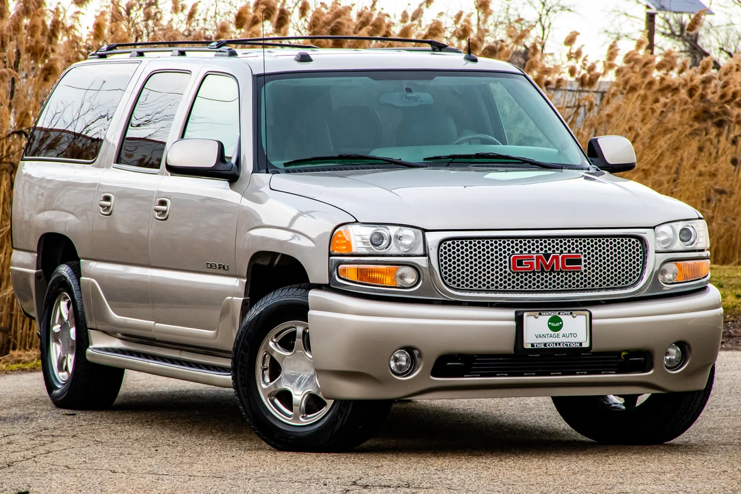 2004 GMC Yukon 2nd Gen - Image 10 of 31